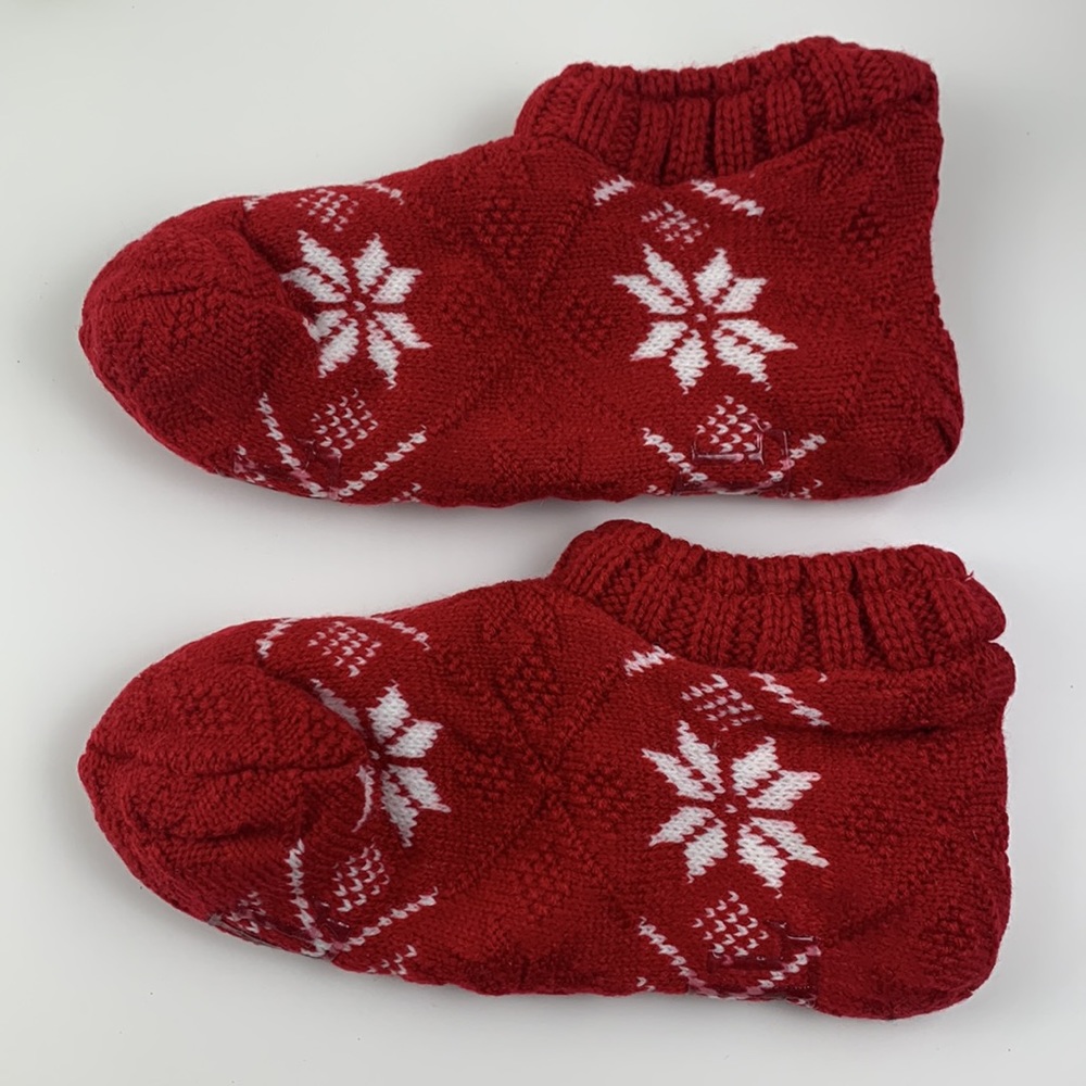 NWOT Lauren Ralph Lauren Women's All Over Snowflake Bootie Socks Red Size 9-12